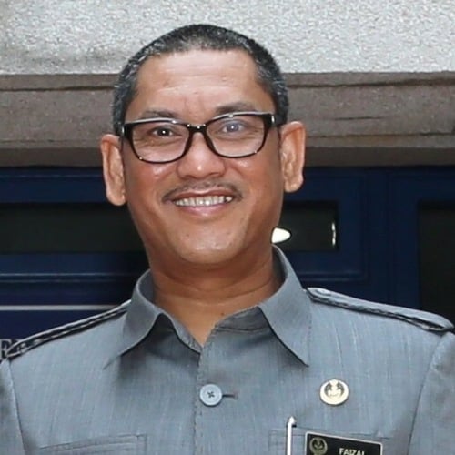 Ahmad Faizal Azumu