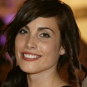 Carly Pope