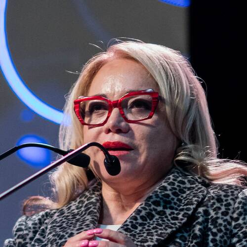 Emma Claudia Castellanos