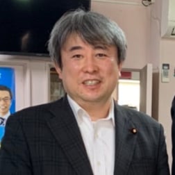 Hiroshi Kamiya