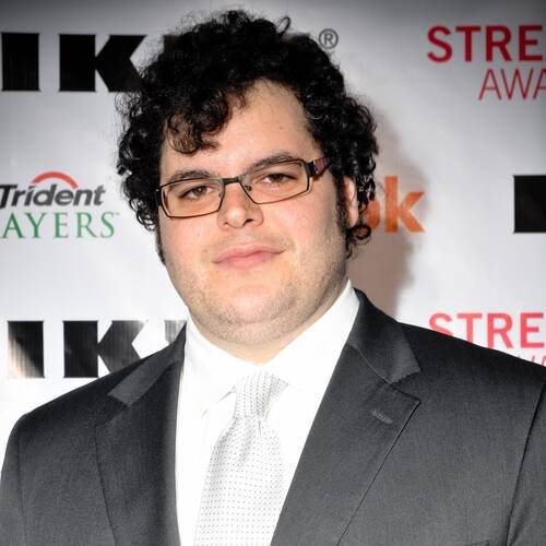 Josh Gad