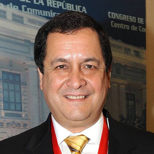 Luis Iberico Núñez