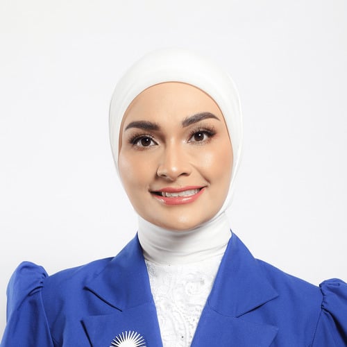 Putri Zulkifli Hasan