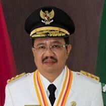 Tengku Erry Nuradi