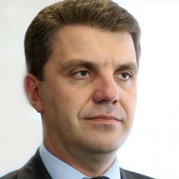 Uładzimier Kucharaw